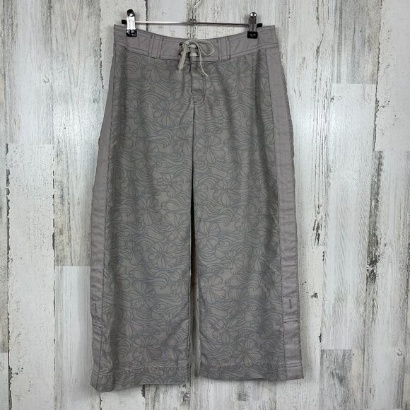 Patagonia Water Girl capri board pant floral print swim surf beach gray size 2 - Picture 1 of 12